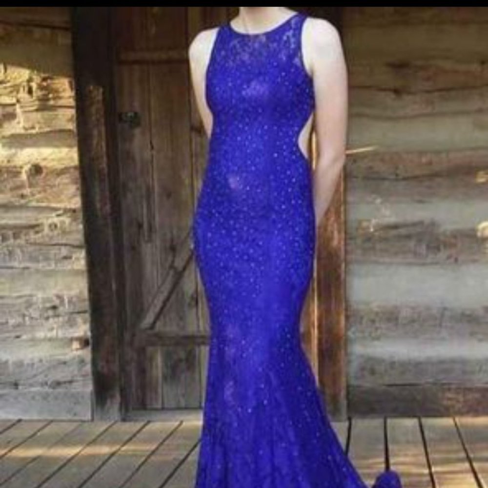 Open Back Lace Dress